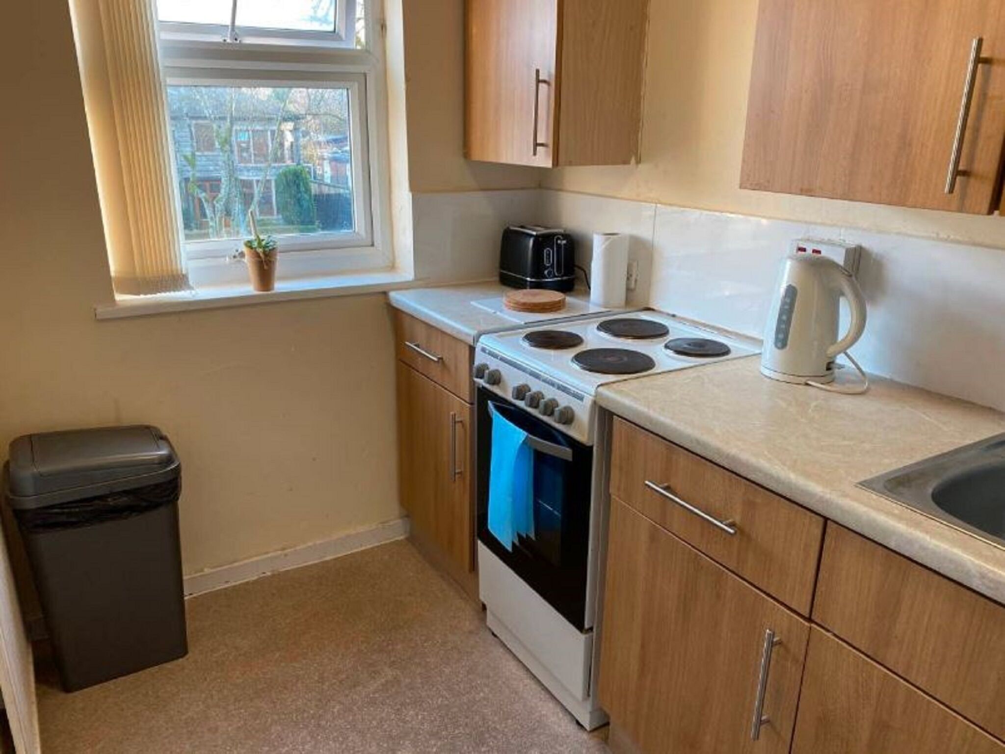 Fridge, microwave, oven, electric kettle