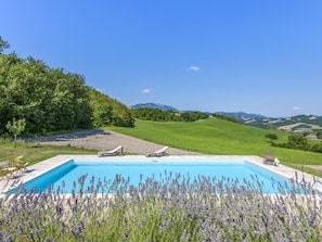 Outdoor pool - Ornate Mansion in Cagli With Hot Tub and Private Pool (Cagli)