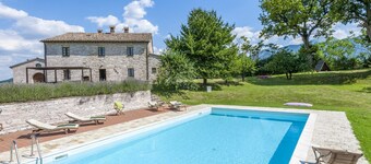 Ornate Mansion in Cagli With Hot Tub and Private Pool