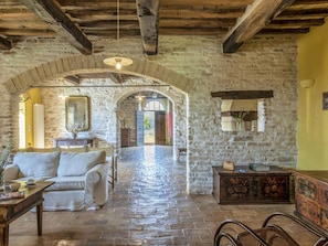 Fireplace - Ornate Mansion in Cagli With Hot Tub and Private Pool (Cagli)
