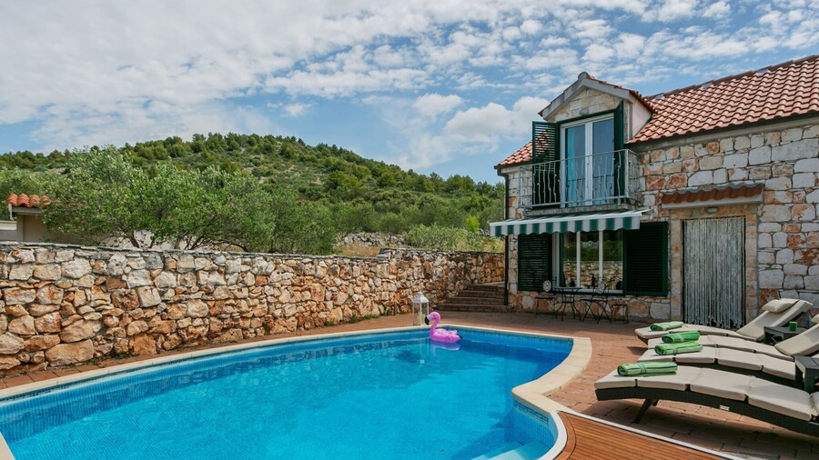 Holiday Home in Marina Near Beaches