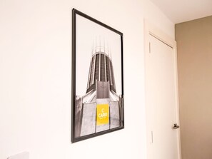 1 bedroom, internet, bed sheets