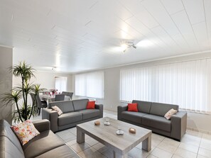 Apartment | Living area