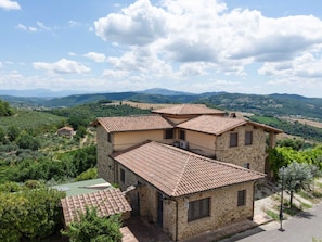 House | Exterior - Peaceful Umbrian Escape (Collazzone)