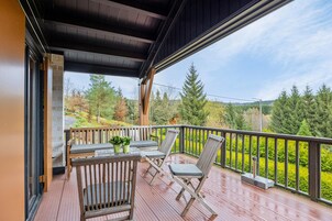 Chalet | Balcony