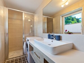 House | Bathroom
