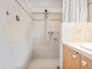 Ferienhaus | Badezimmer