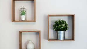 2 Schlafzimmer, individuell eingerichtet, Bettwäsche