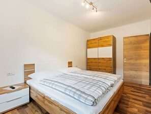 Appartement | 2 chambres, ameublement personnalisé, draps fournis