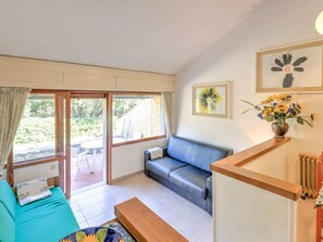 House | Living area