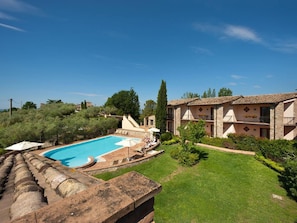 House | Pool | Outdoor pool