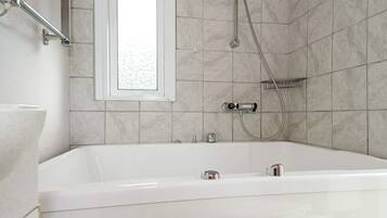 House | Spa treatment