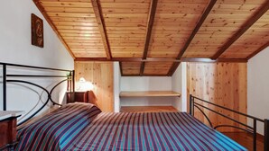 3 bedrooms, individually furnished - Welcoming Holiday Home in Pedara With Private Swimming Pool (Trecastagni)