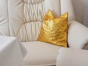 1 bedroom, individually furnished, bed sheets
