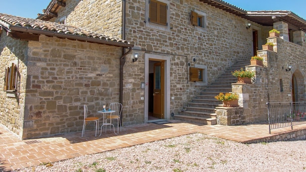 Unclassified image, 1 of 24, button - Pretty Holiday Home in Gubbio With Garden (Gubbio)