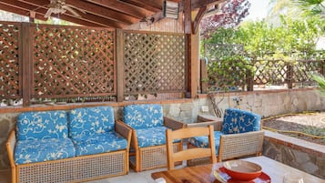 House | Dining