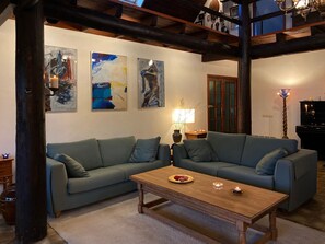 Living room - Relaxing Holiday Home in Schoorl near Dunes (Schoorl)