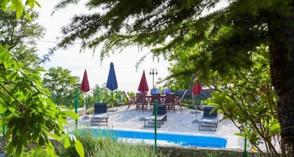 Gorgeous Villa in Tučepi with Private Swimming Pool