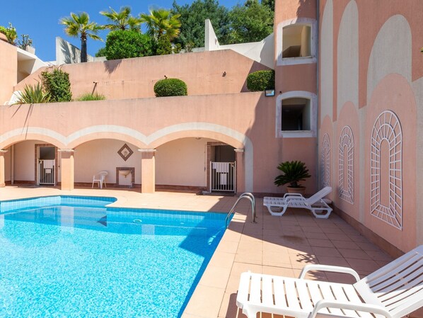 Exterior - Sea-view Apartment in Théoule-sur-mer With Swimming Pool (Theoule-sur-Mer)