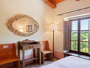 Ferienhaus | 6 Schlafzimmer, individuell eingerichtet, Bettwäsche