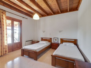 Villa - Simplistic Villa in Korfu near Sea Beach (Corfu)