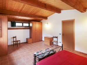 Villa | 8 bedrooms, individually furnished