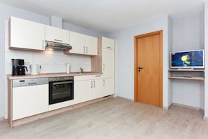 Fridge, oven, dishwasher, high chair