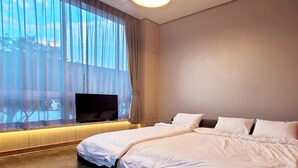 Resort Twin low bed