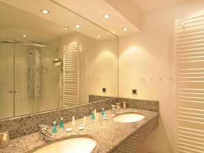 Dusche