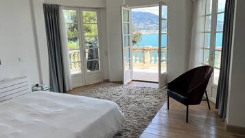 4 chambres, fer et planche Ă repasser, Wi-Fi, draps fournis