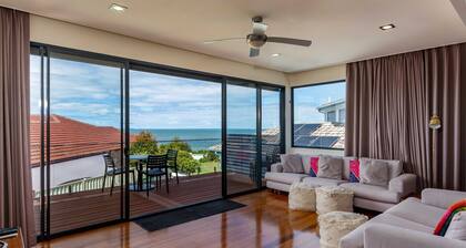 Panoramic Views From Private Roof top Deck