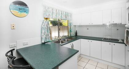 Family Getaway Close to Beach and Restaurants