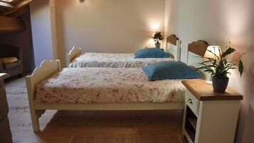 2 bedrooms