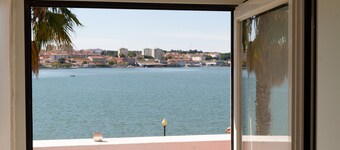 Seixal Bay Apartments - Loft