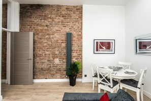 Interior detail - Dream Apartments Sweeting Street (Liverpool)