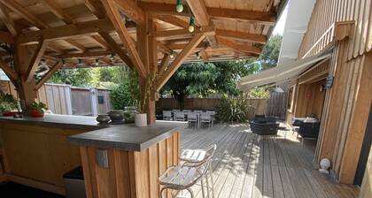 Charming house 250 metres from supervised beach
