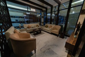 Quầy tiếp tân