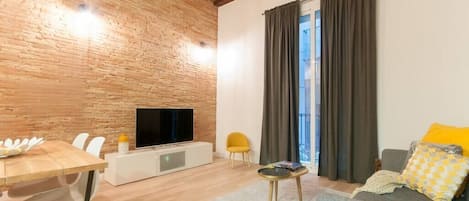 Flat-screen TV, offices
