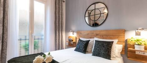 2 chambres, fer et planche à repasser, Wi-Fi gratuit, draps fournis