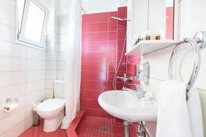 Towels, shampoo