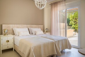3 chambres, fer et planche à repasser, Wi-Fi gratuit, draps fournis