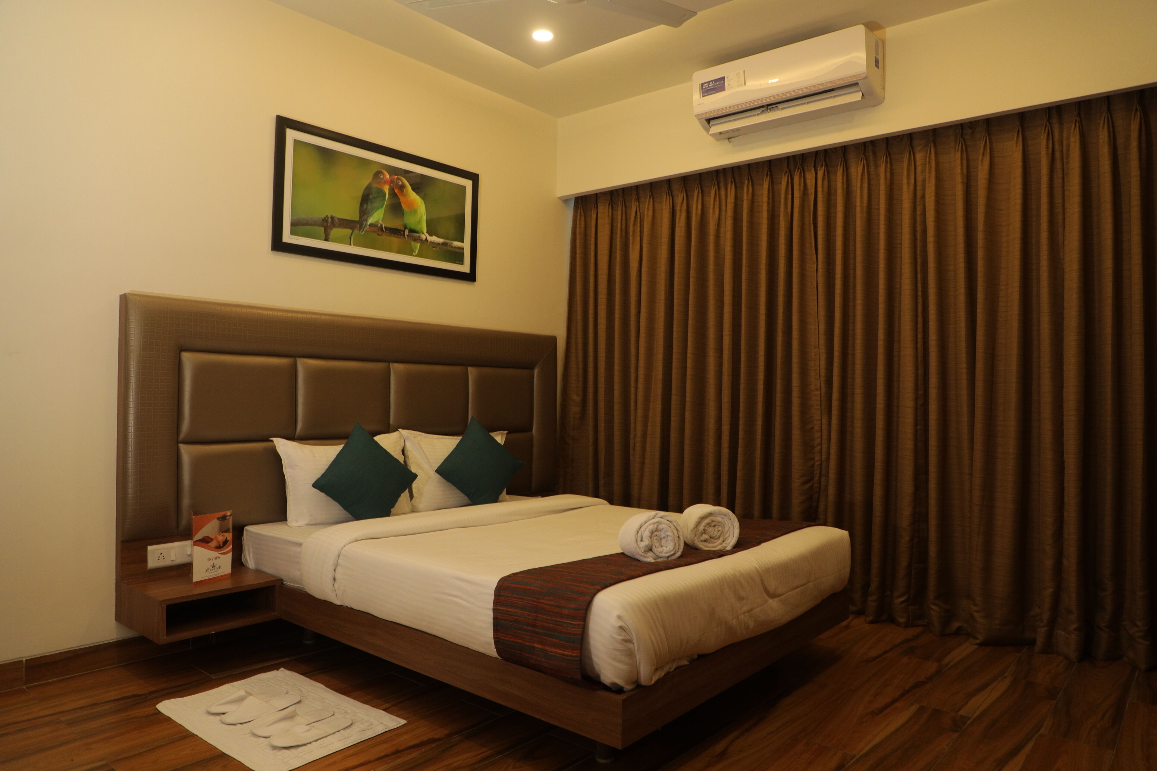 ห้องดีลักซ์ดับเบิล | ผ้านวมขนเป็ด, Wi-Fi ฟรี, ผ้าปูที่นอน