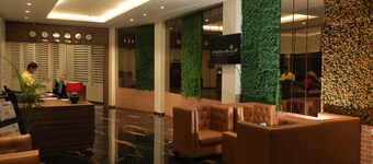 Sky suites by Monarch