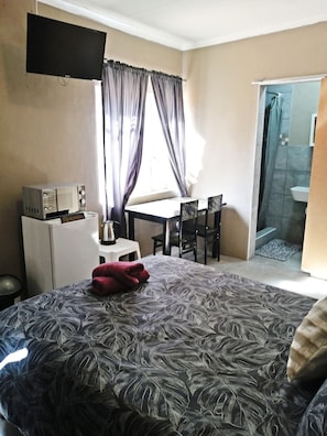 Free WiFi - Ambiente Budget Accommodation (Upington)