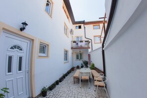 Property grounds - Hostel Miran Mostar (Mostar)