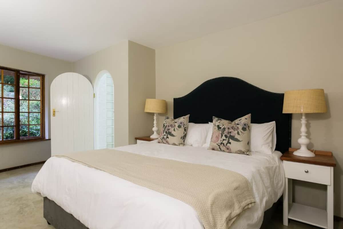 Ropa de cama de alta calidad y camas con pillow-top