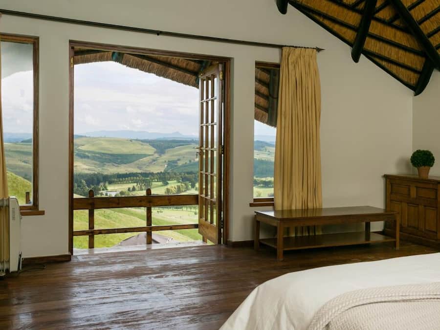 Deluxe Suite, 1 Bedroom | Premium bedding, pillowtop beds, individually decorated