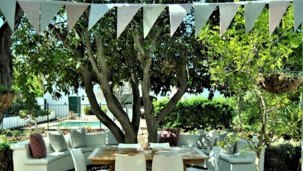 Outdoor dining - Beckhuis (Worcester)