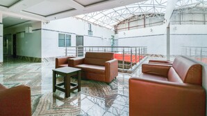 Lobby - Spot ON 49767 M.s. Suites (Bengaluru)