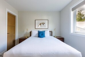 3 chambres, fer et planche à repasser, lit parapluie, Wi-Fi gratuit